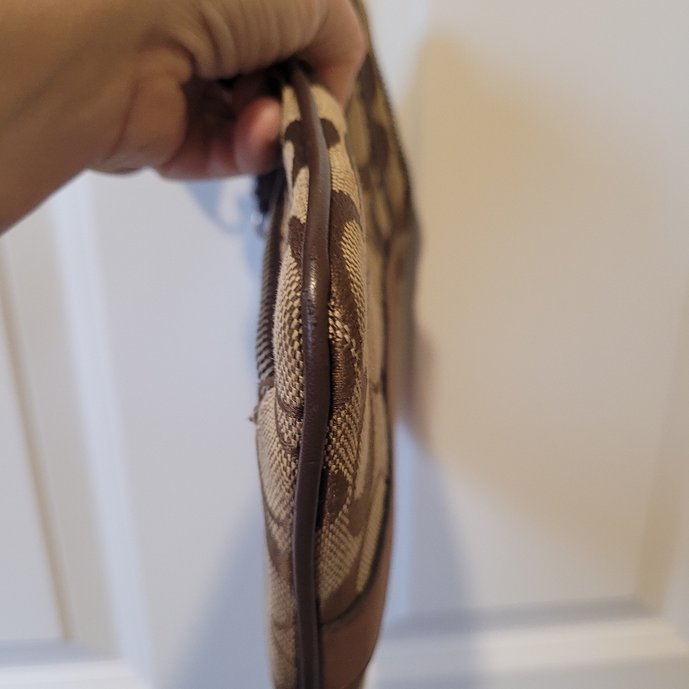 Coach purse - Picture 10 of 15
